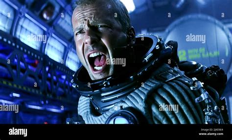 Armageddon: un'esplosione di adrenalina cosmica con Bruce Willis e un gruppo di forbici!